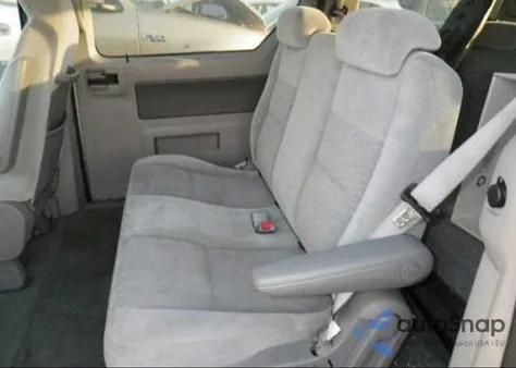 2004 Ford Freestar Se z USA, uszkodzony, nr VIN 2FMZA51604BA49624